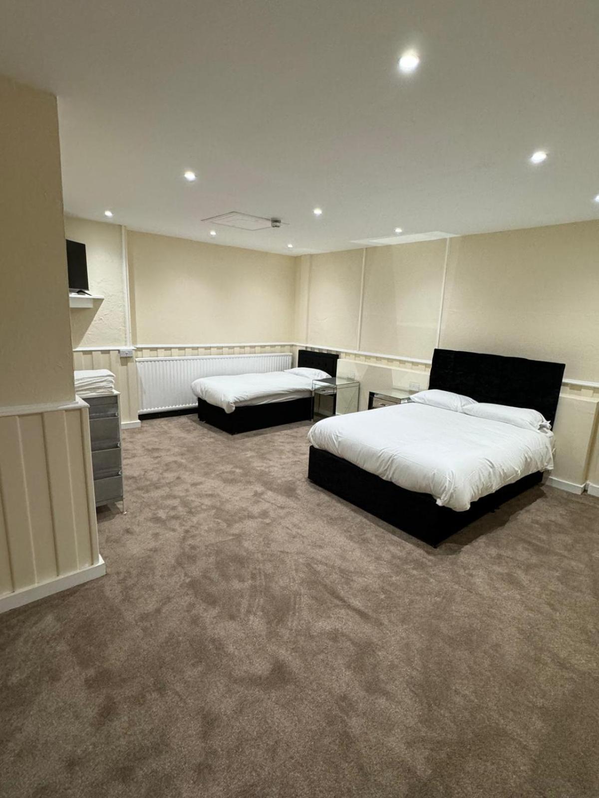 ニューポート New Station Bed & Breakfast エクステリア 写真