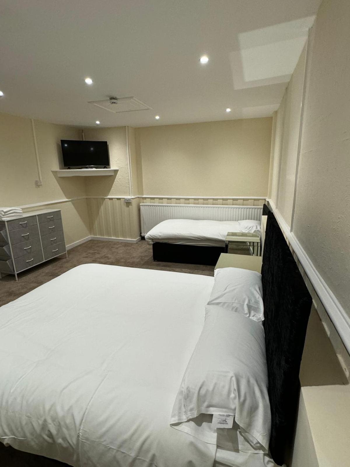ニューポート New Station Bed & Breakfast エクステリア 写真