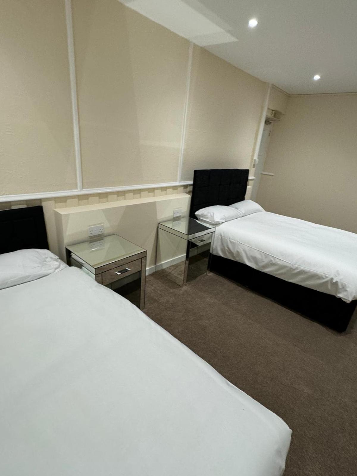 ニューポート New Station Bed & Breakfast エクステリア 写真
